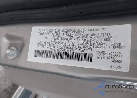 2004 Toyota Sequoia Sr5 V8 z USA, uszkodzony, nr VIN 5TDBT44A94S214871